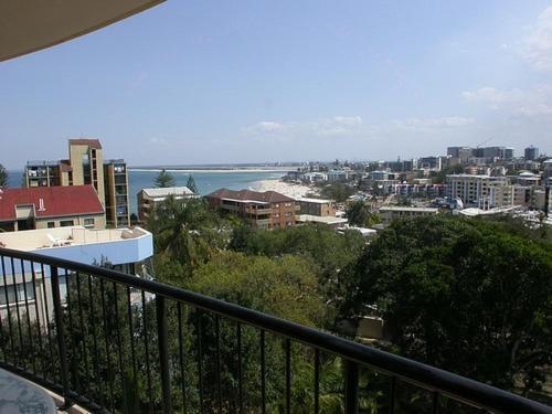 Meridian Caloundra Aparthotel Exterior photo